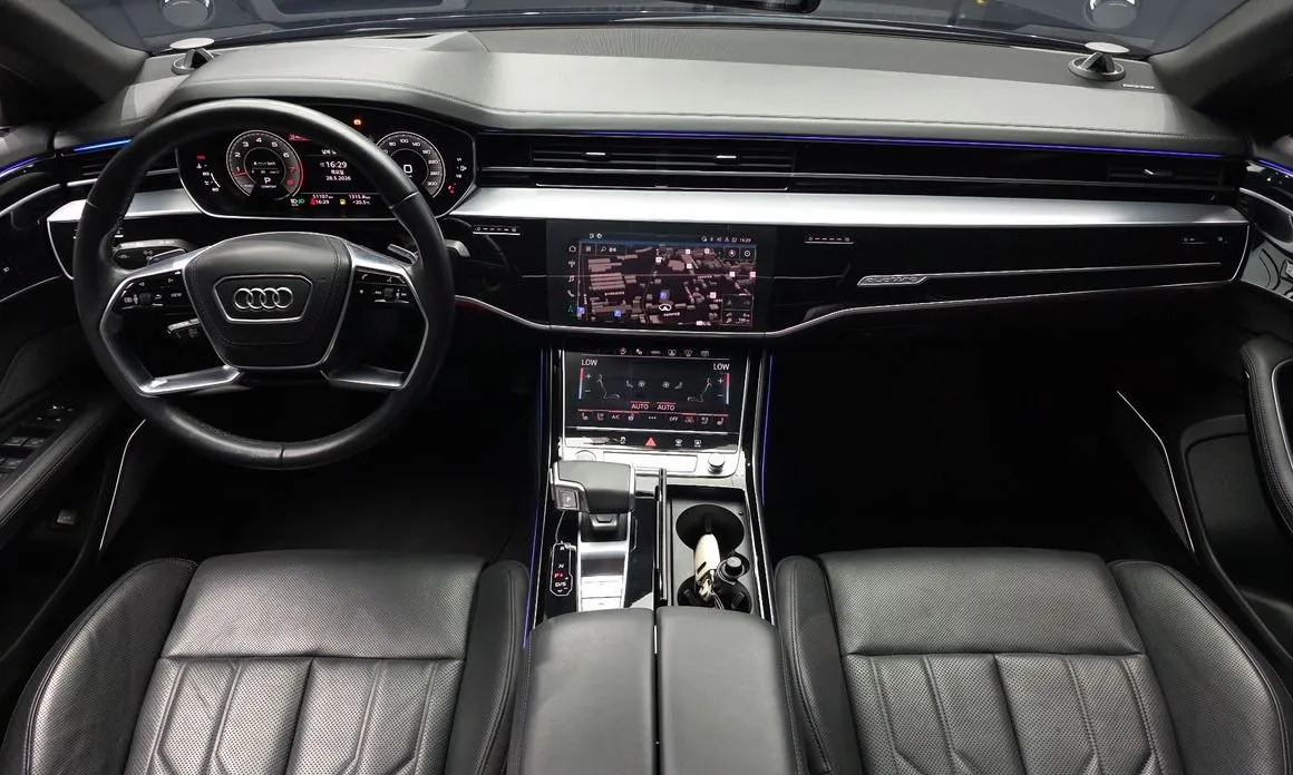 Audi A8 2021 из KR, фото 10