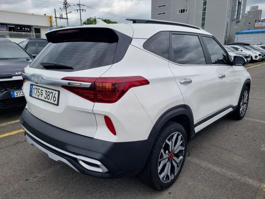 Kia Seltos 2023 из KR, фото 7