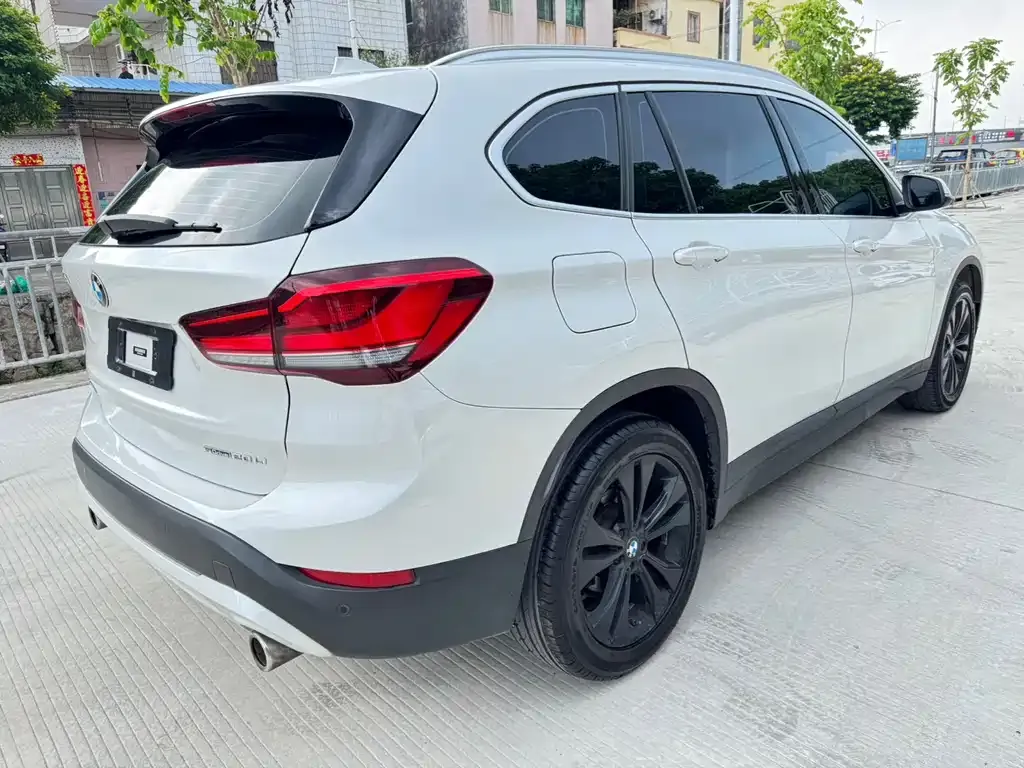 BMW X1 — фото 4