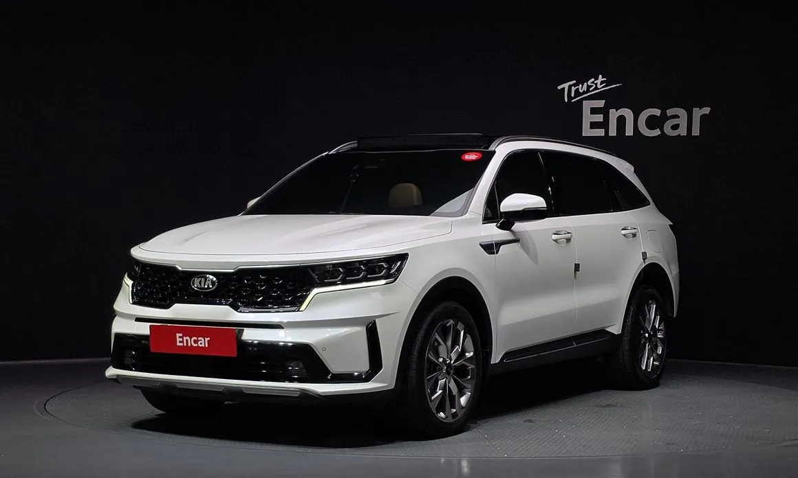 Kia Sorento — фото 1