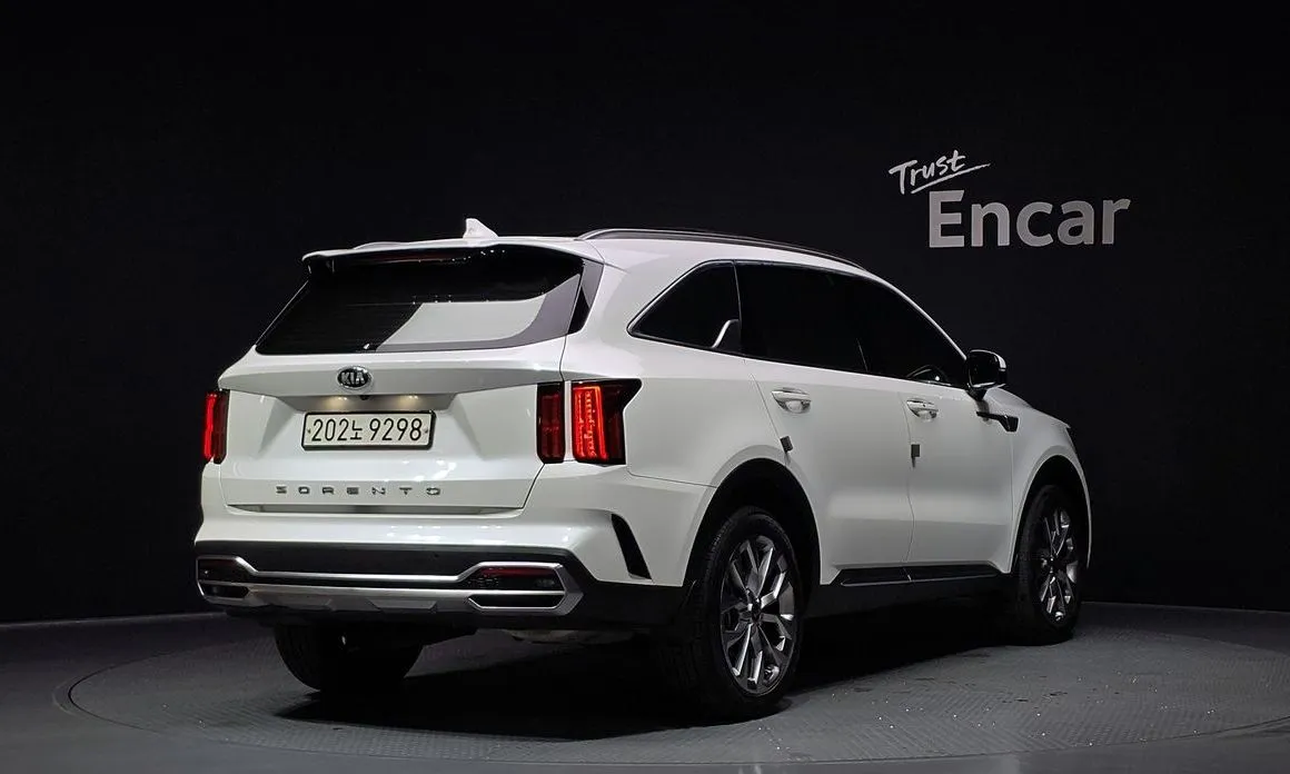 Kia Sorento — фото 3