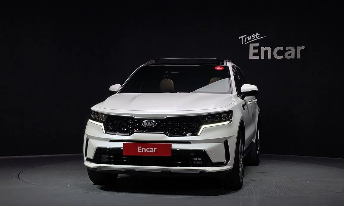 Kia Sorento — фото 4