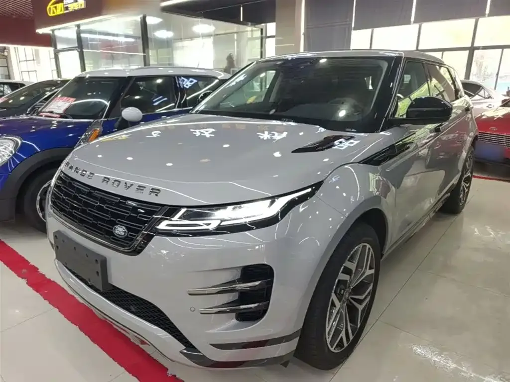 Land Rover Evoque — фото 1