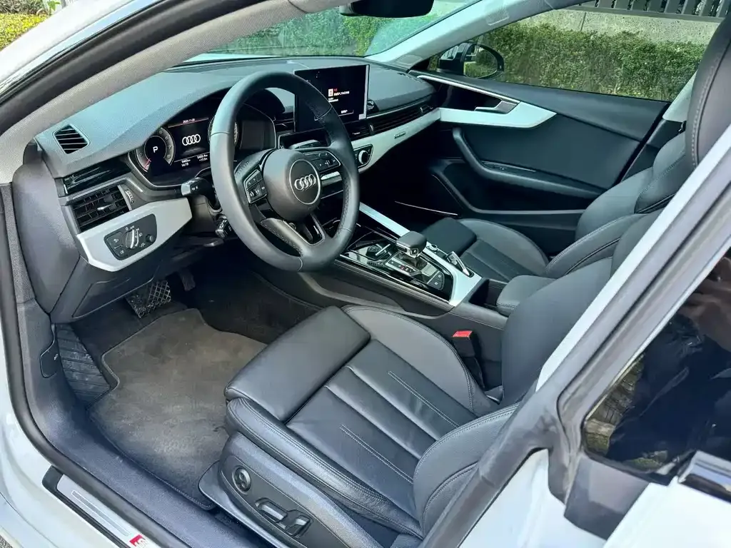 Audi A5 (Import) — фото 2