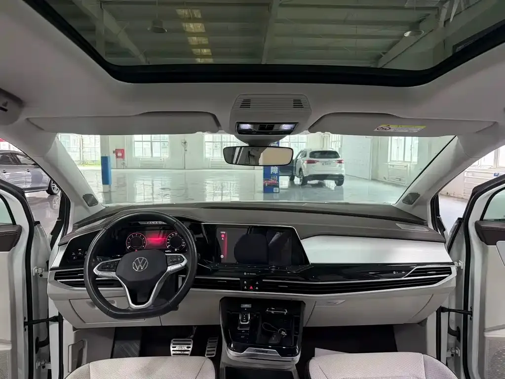 Volkswagen Talagon 2023 из CN, фото 9