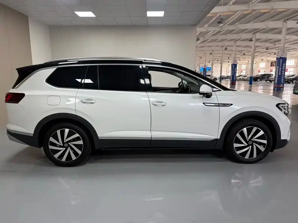Volkswagen Talagon 2023 из CN, фото 7