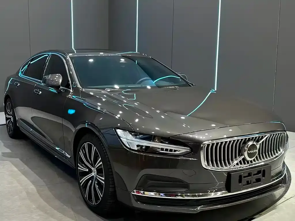 Volvo S90 — фото 5