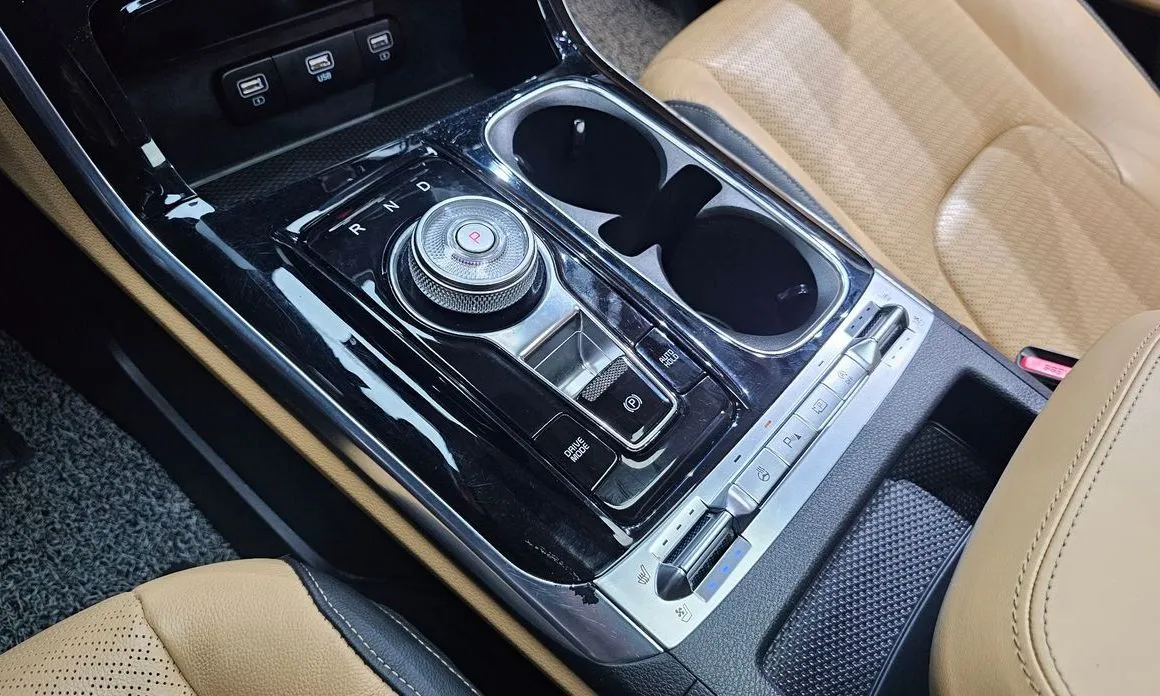 Kia Carnival 2023 из KR, фото 5