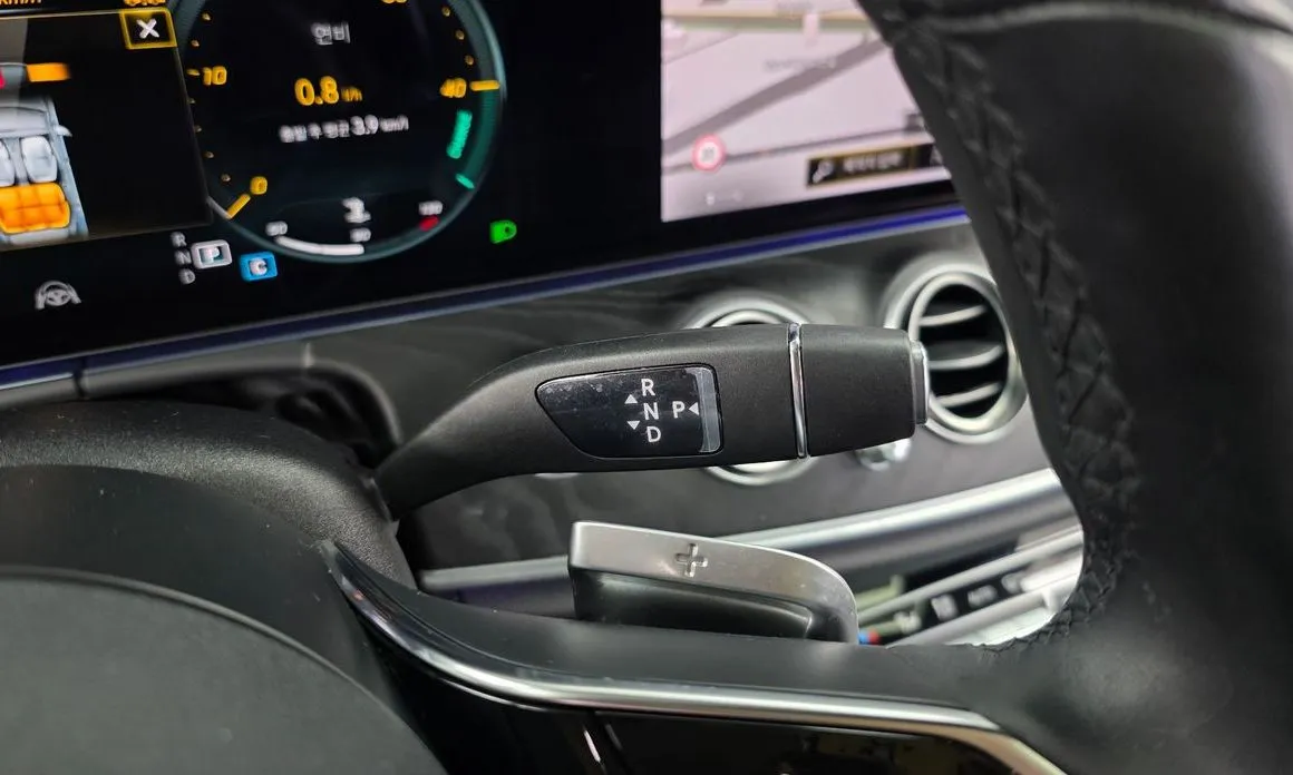 Mercedes-Benz E-Class 2023 из KR, фото 6