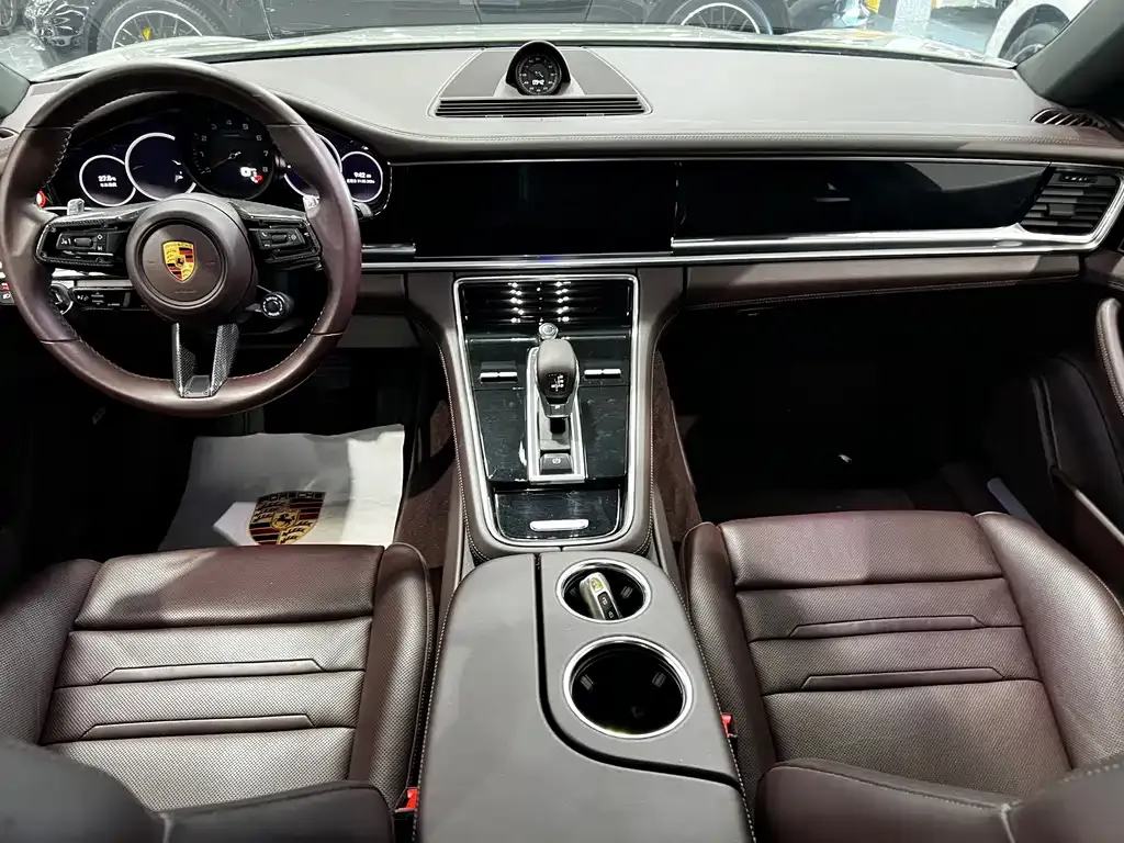 Porsche Panamera 2021 из CN, фото 5