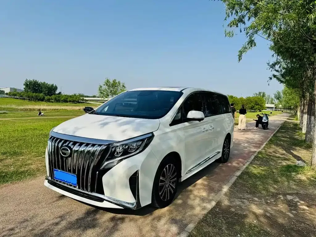 GAC Motor Trumpchi M8 — фото 1
