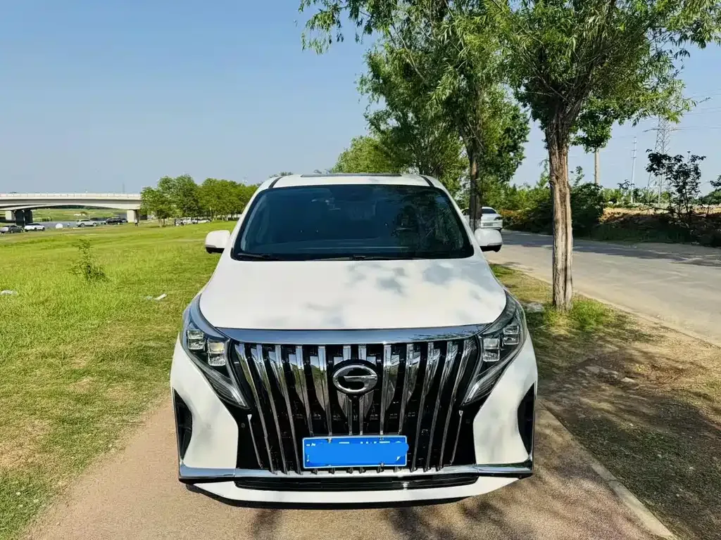 GAC Motor Trumpchi M8 — фото 9