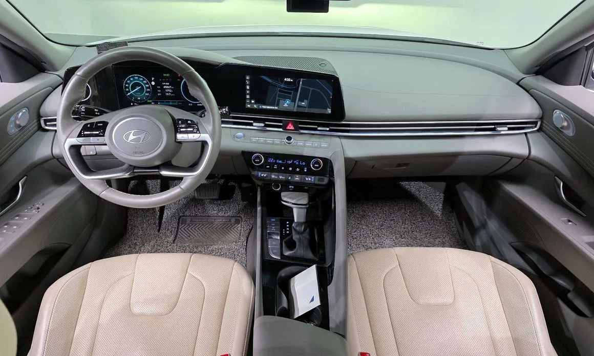 Hyundai AVANTE 2024 из KR, фото 6