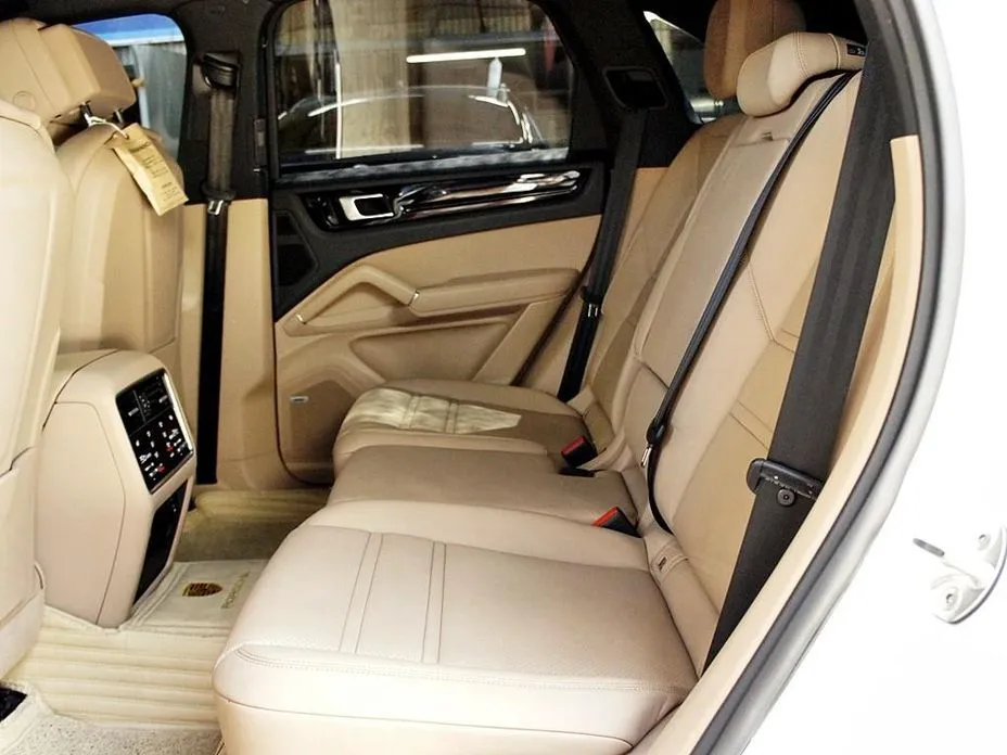 Porsche Cayenne 2021 из KR, фото 2