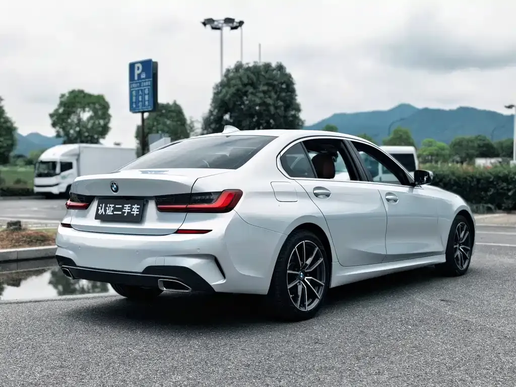 BMW 3 Series — фото 10