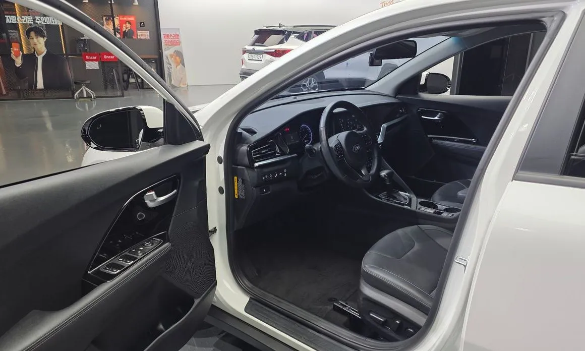 Kia Niro 2021 из KR, фото 9