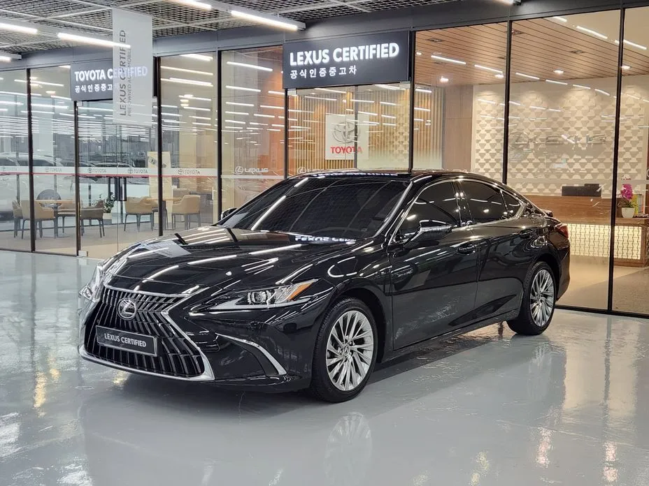Lexus ES 2025 из KR, фото 1