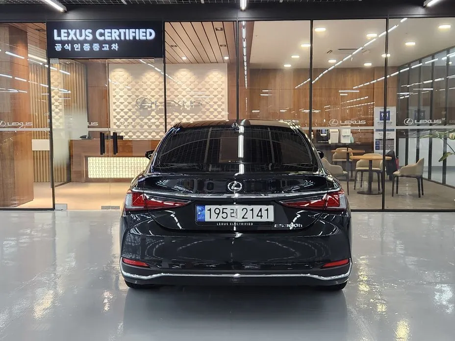 Lexus ES 2025 из KR, фото 8