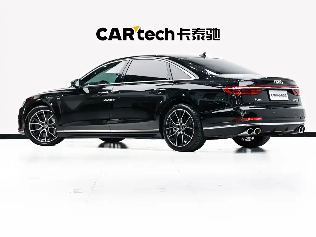 Audi A8 — фото 4
