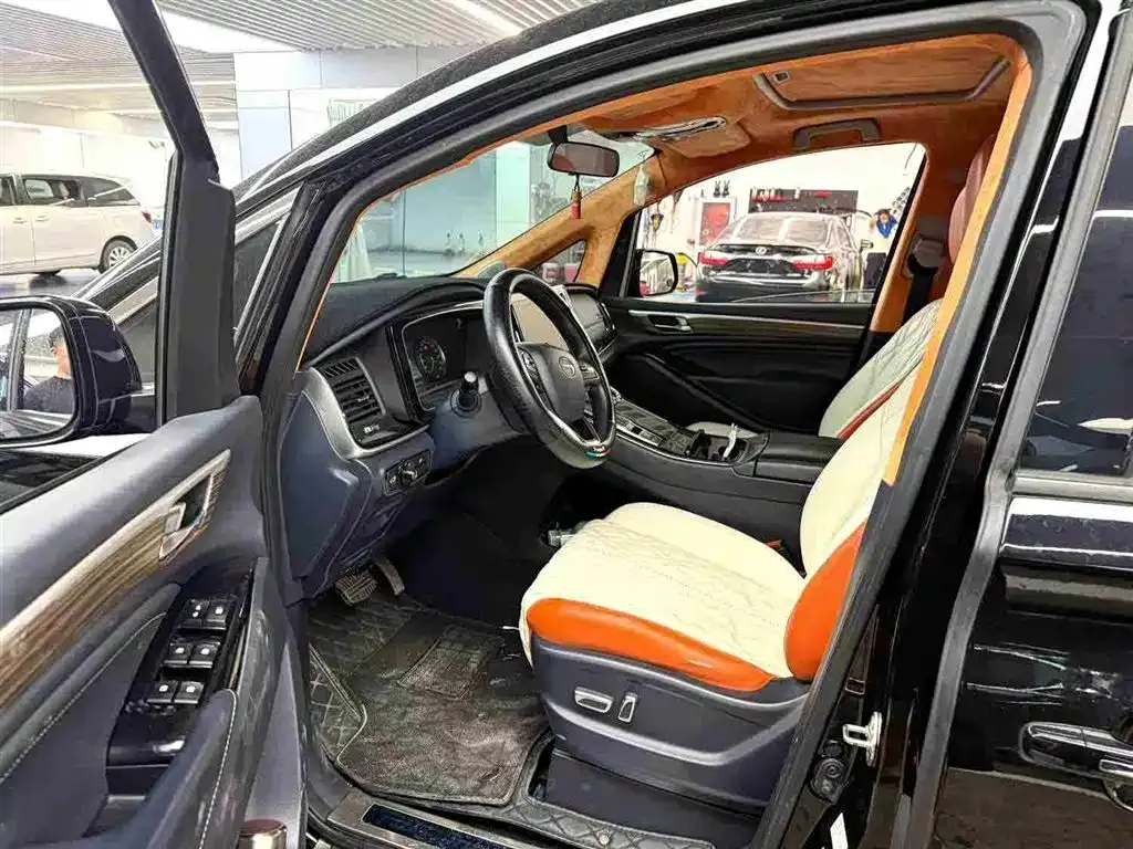 GAC Motor Trumpchi M8 — фото 7
