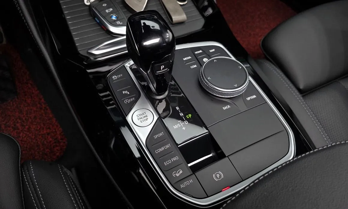 BMW X4 2022 из KR, фото 6