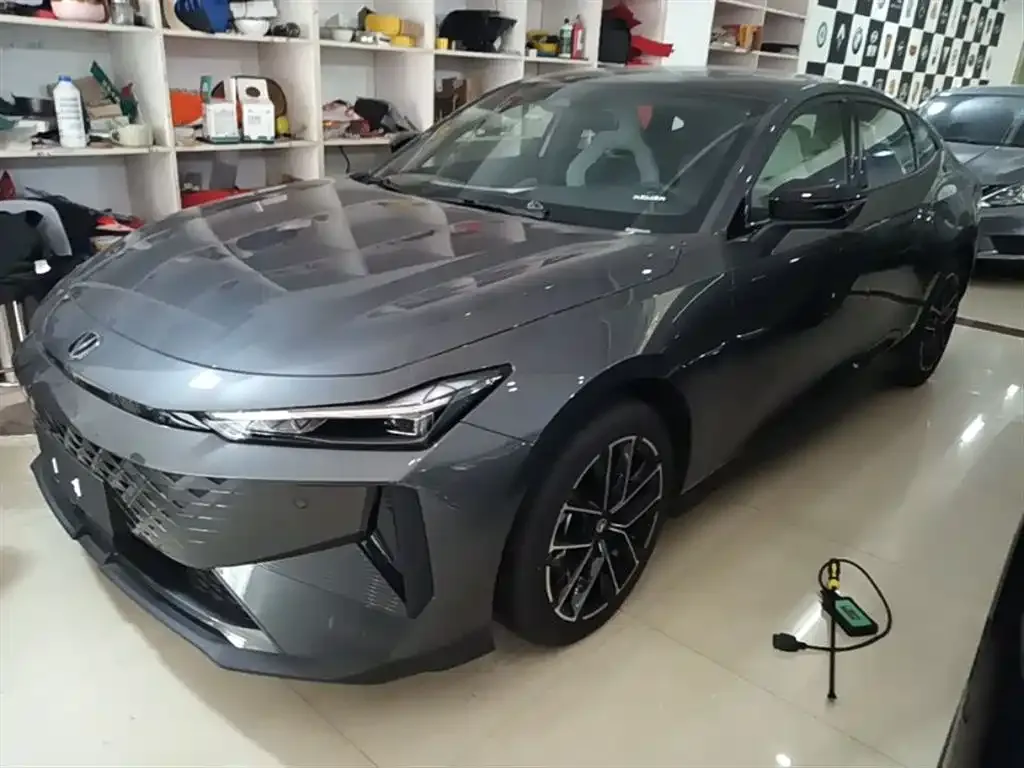 Changan UNI-V iDD 2026 из CN, фото 9