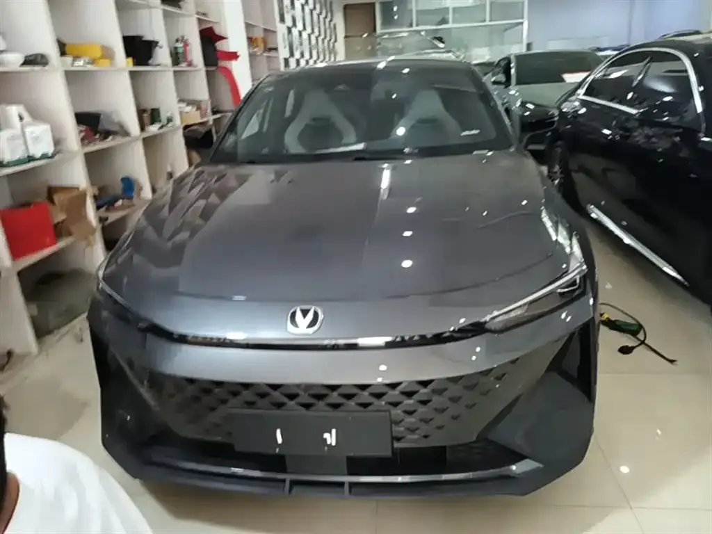 Changan UNI-V iDD 2026 из CN, фото 7