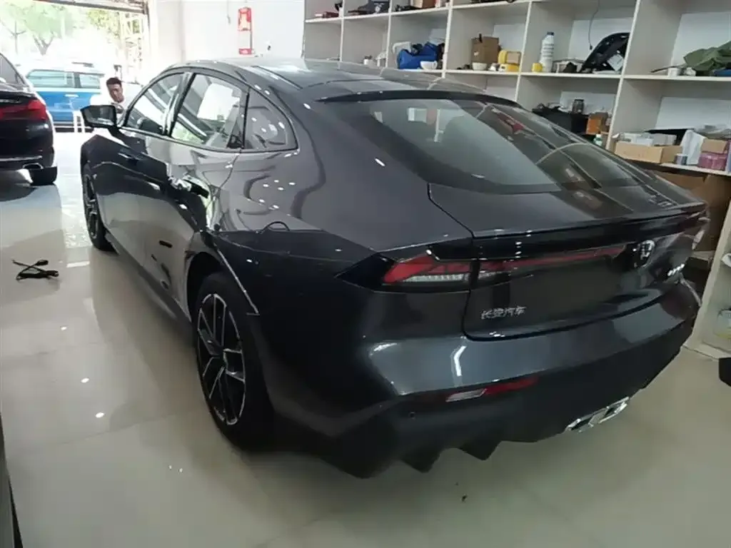 Changan UNI-V iDD 2026 из CN, фото 8