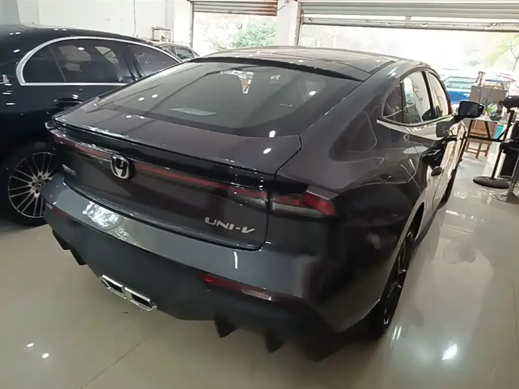 Changan UNI-V iDD 2026 из CN, фото 6
