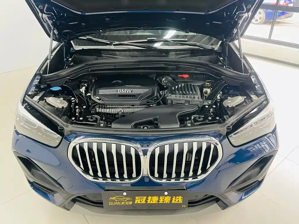 BMW X1 — фото 2