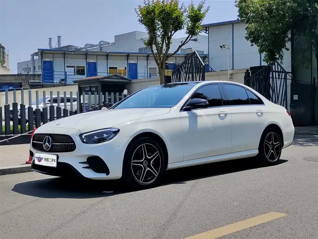 Mercedes-Benz E-Class (Import) — фото 1