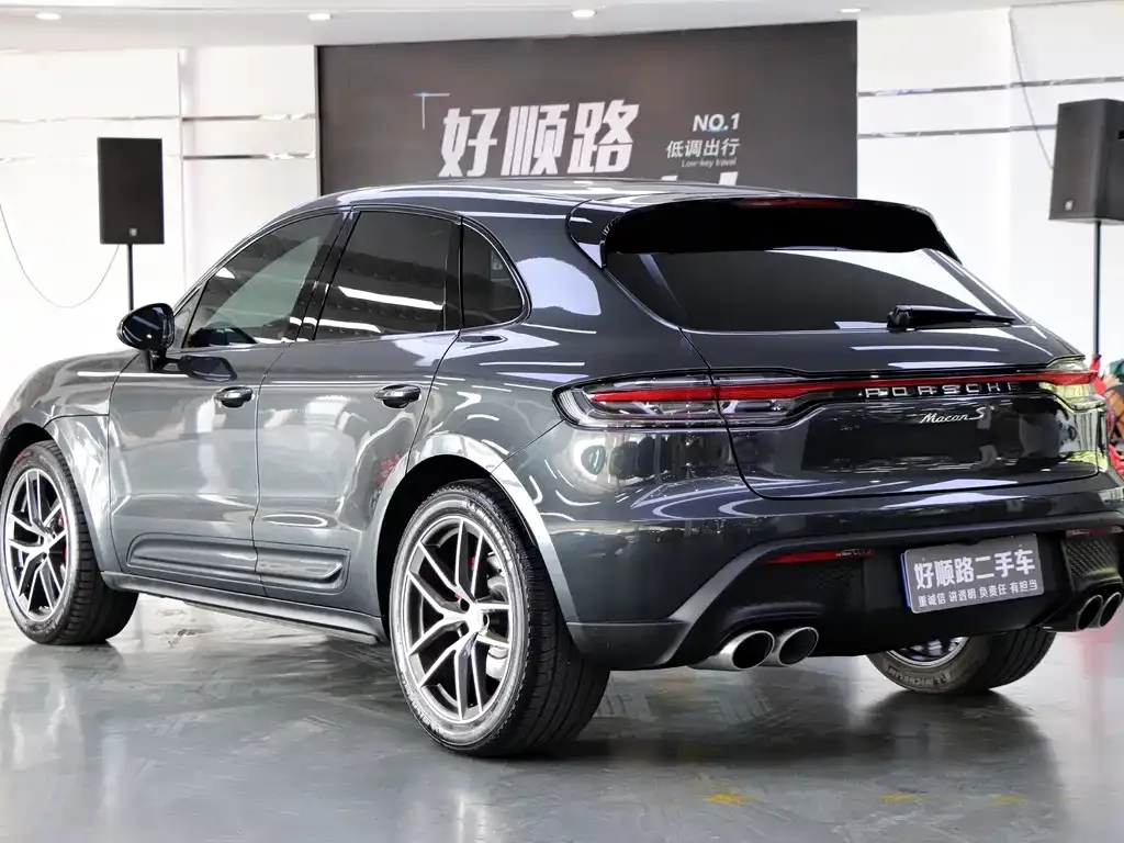 Porsche Macan — фото 10