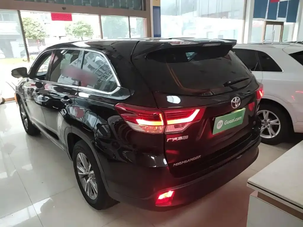 Toyota Highlander 2021 из CN, фото 10