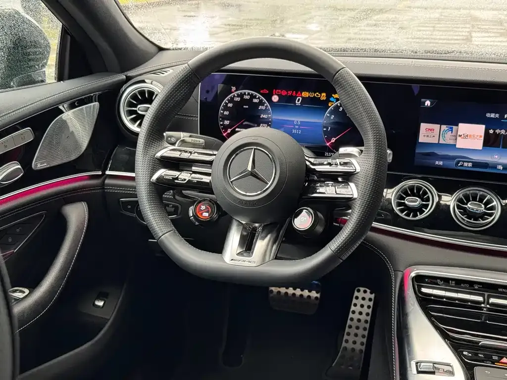 Mercedes-Benz AMG GT — фото 3