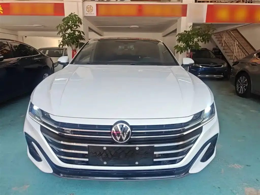 Volkswagen CC — фото 10
