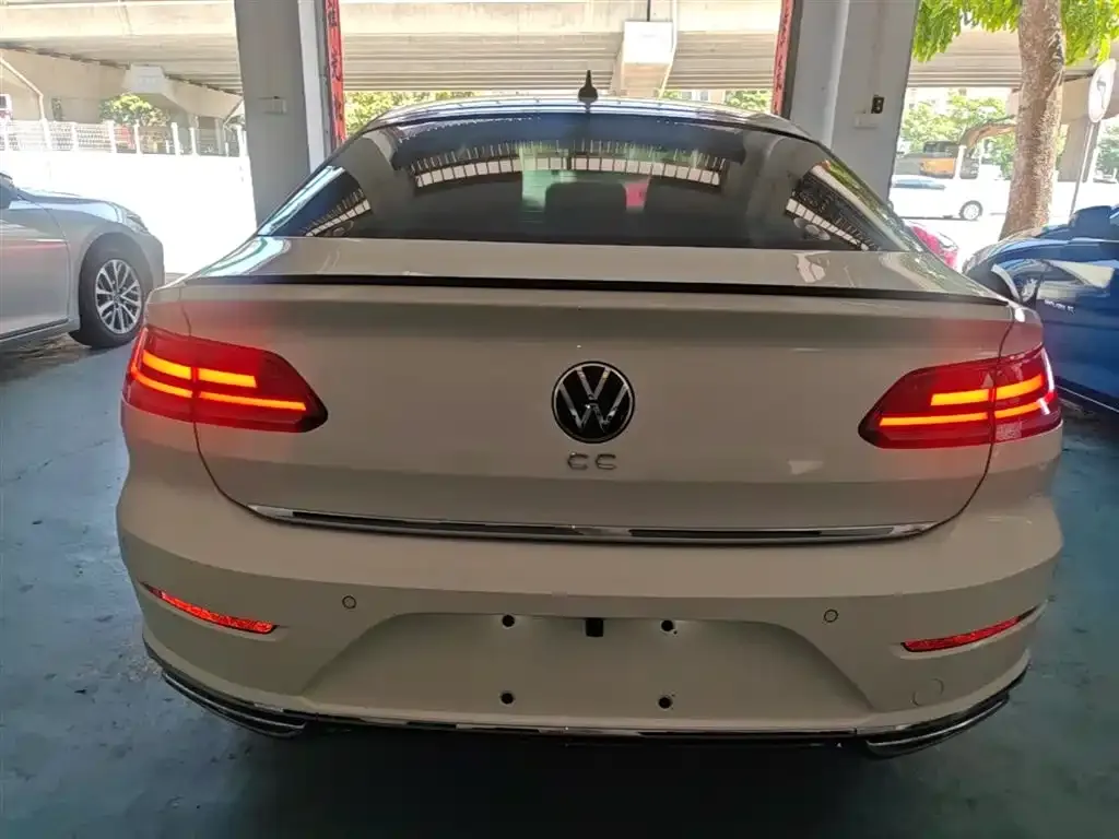 Volkswagen CC — фото 7