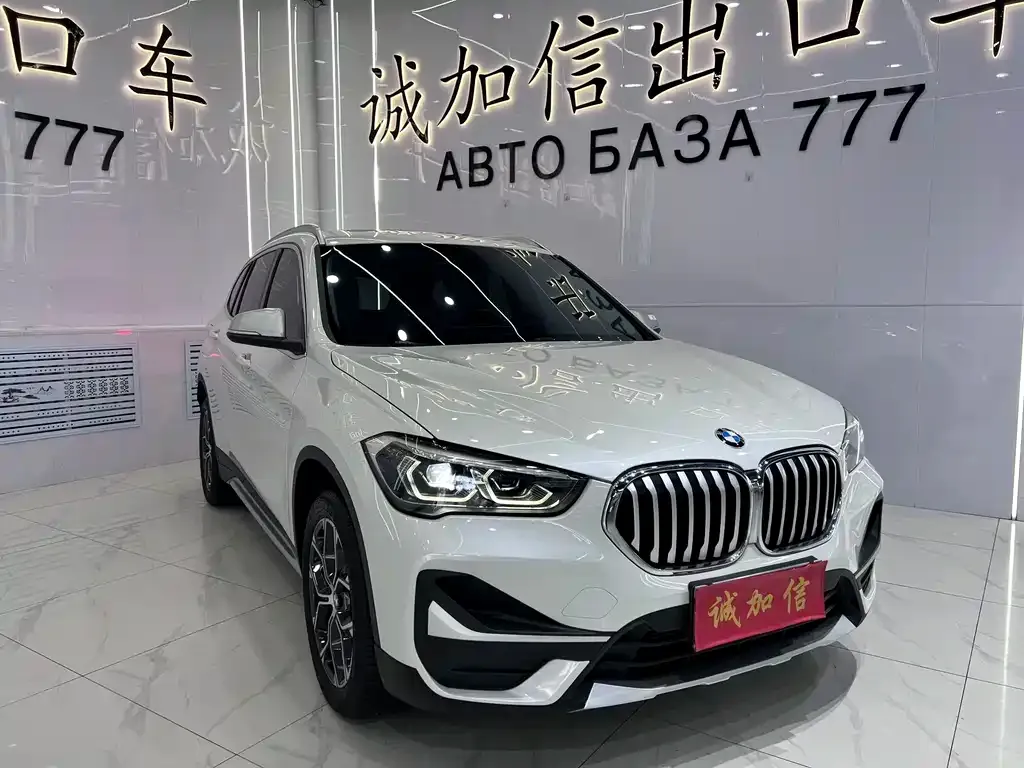 BMW X1 — фото 3