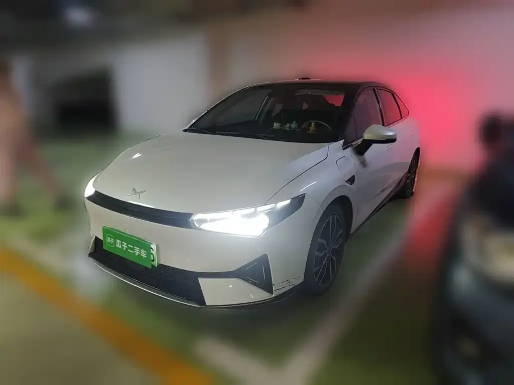 XPeng P5