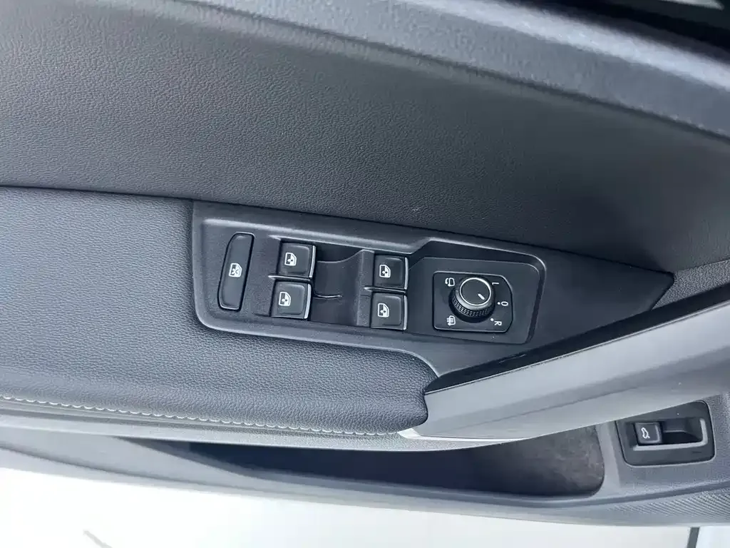 Volkswagen Tayron X 2022 из CN, фото 5
