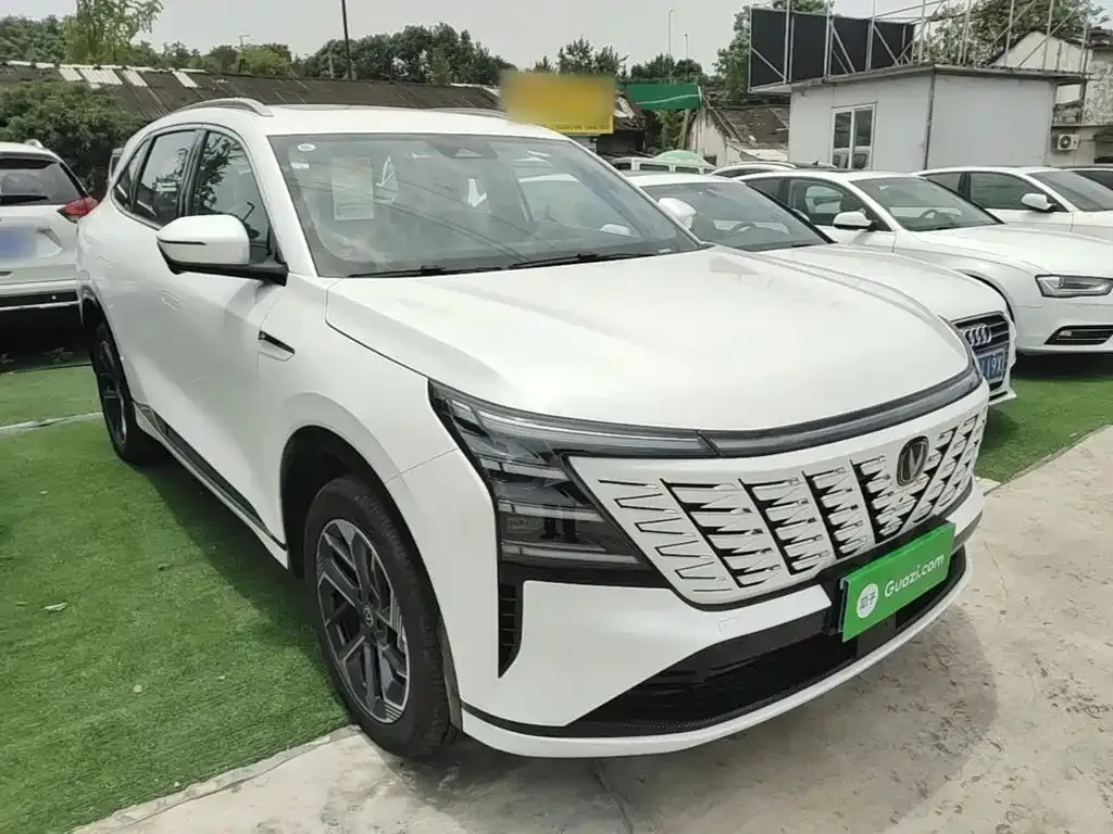 Changan CS75PLUS — фото 9