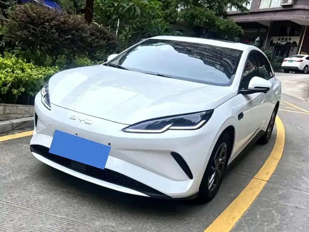 BYD Seal 06 — фото 1