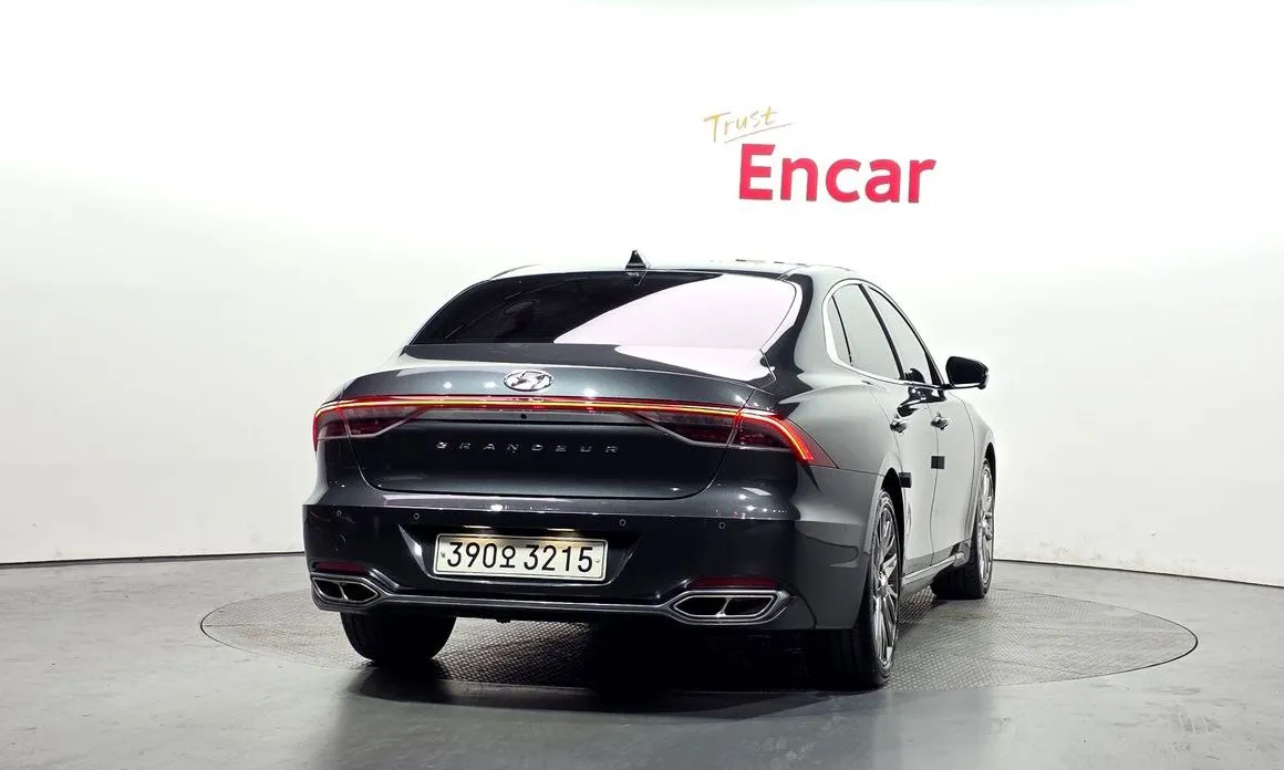 Hyundai Grandeur 2022 из KR, фото 4