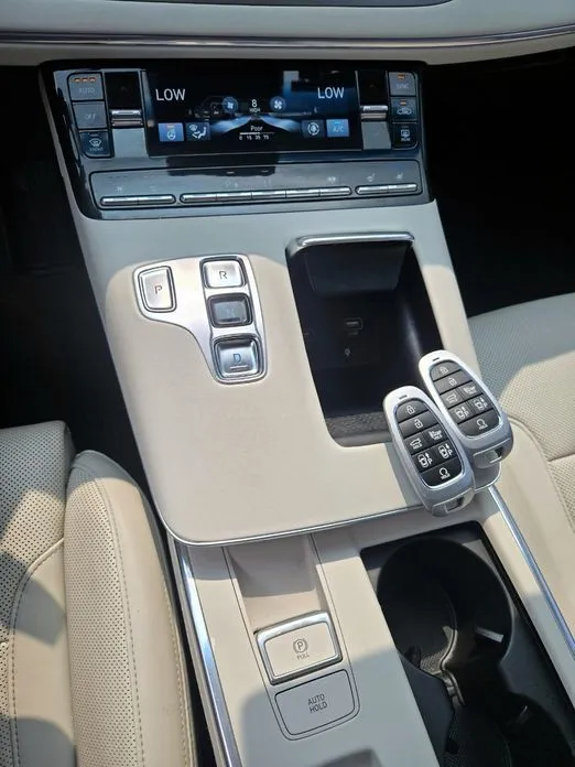 Hyundai Grandeur 2022 из KR, фото 2