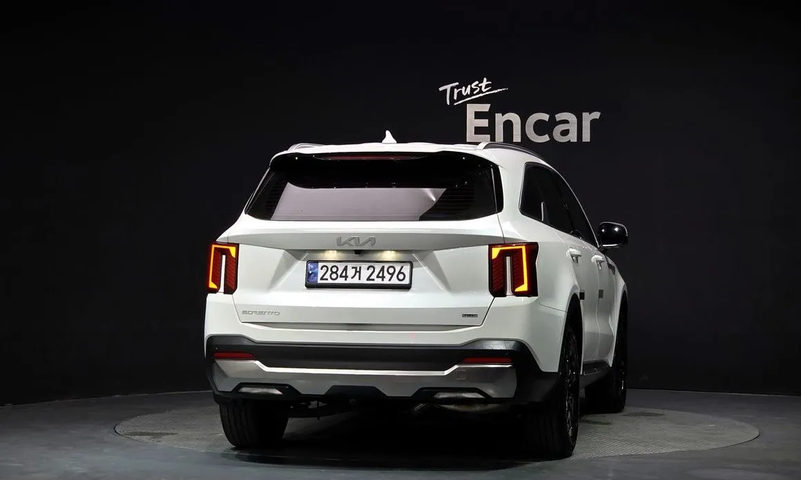 Kia Sorento — фото 3