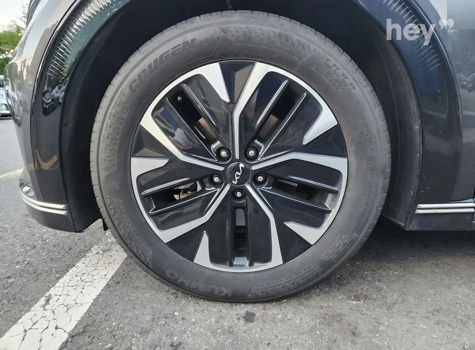 Kia EV6 2022 из KR, фото 10