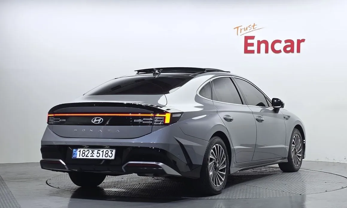 Hyundai Sonata 2024 из KR, фото 3