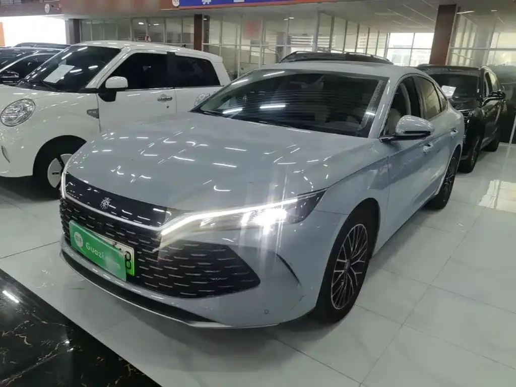 BYD Qin L — фото 9