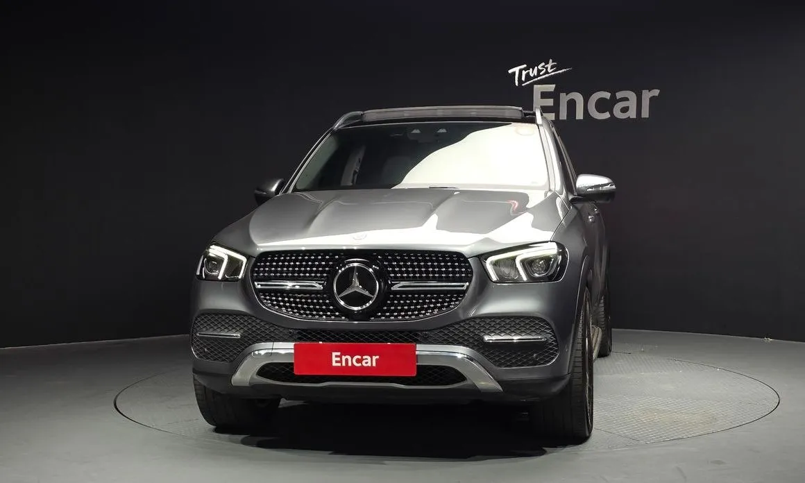 Mercedes-Benz GLE-Class — фото 5