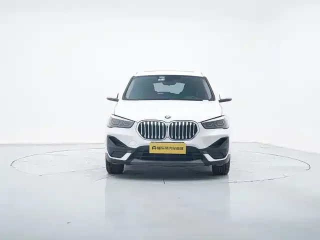 BMW X1 2021 из CN, фото 9
