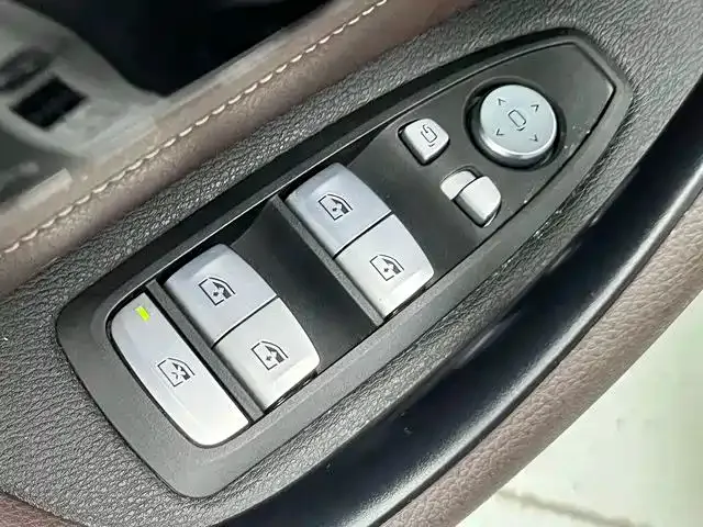 BMW X1 2021 из CN, фото 10